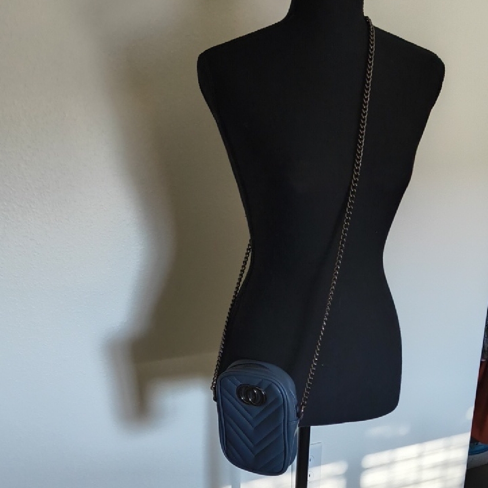 Elegant Navy Crossbody Bag